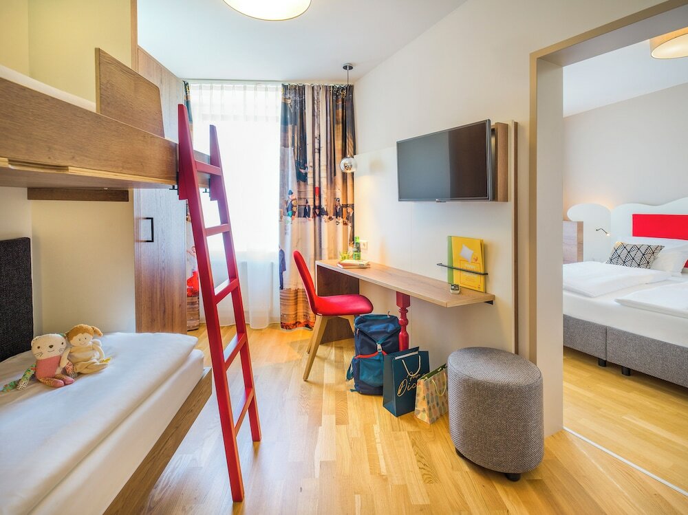 Фото Jufa Hotel Salzburg