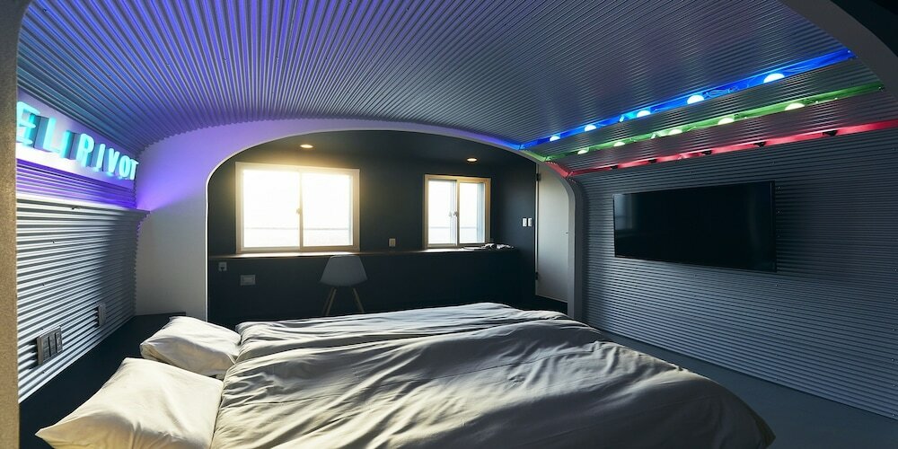 Фото Hotel Pivot