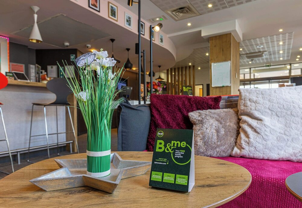 Фото B&b Hotel Chartres Centre Cathédrale