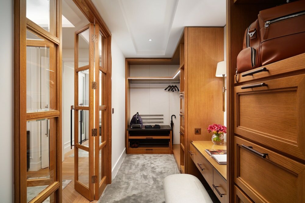 Фото Corinthia London