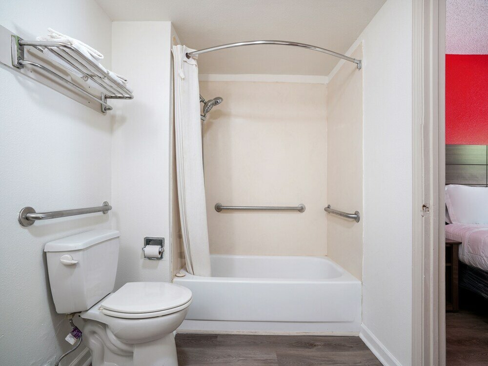 Фото Oyo Hotel Decatur I-285 The Perimeter