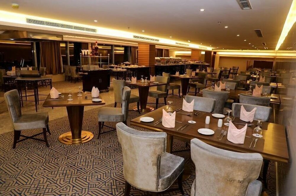 Фото Al Mutlaq Hotel