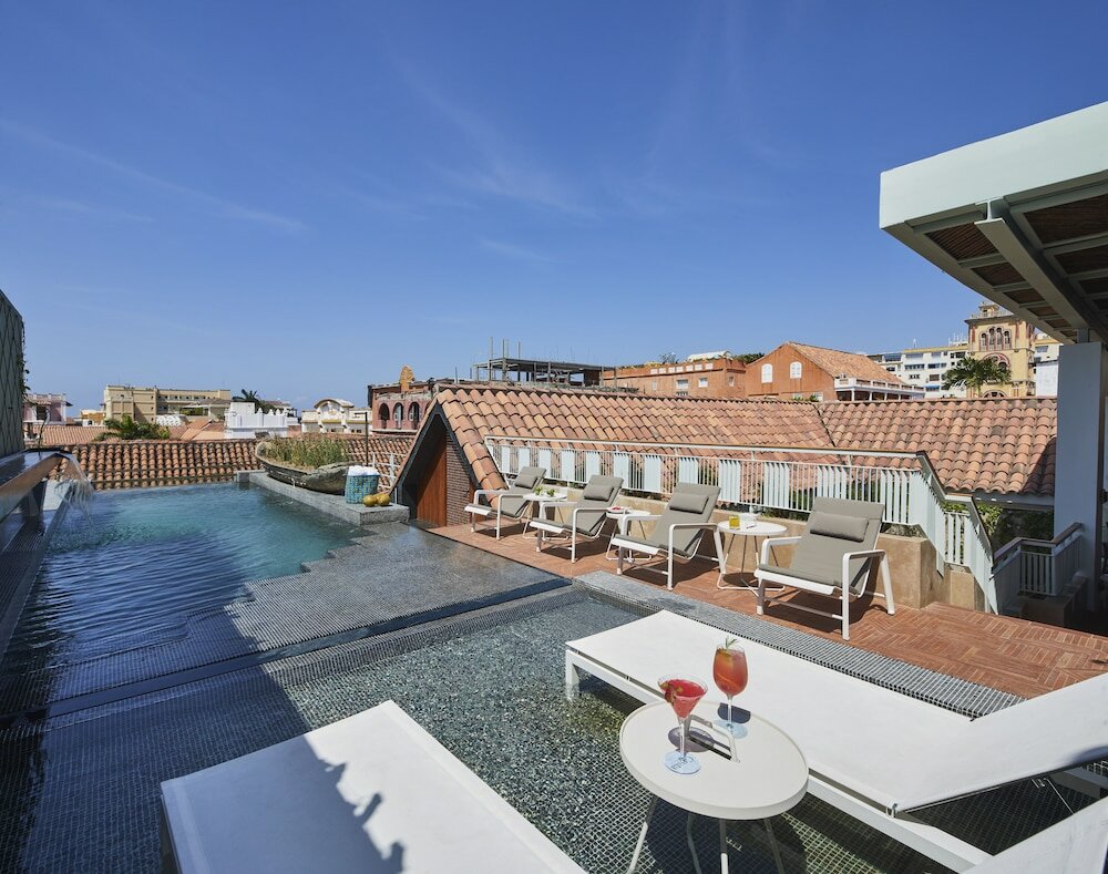 Фото Hotel Casona del Colegio