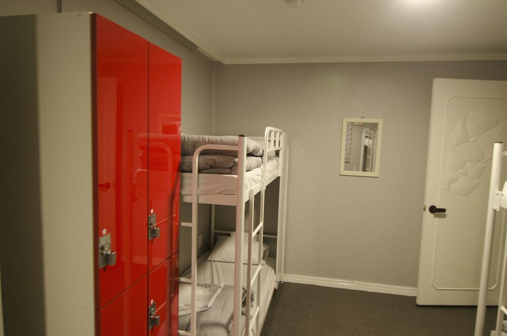 Фото Kimchee Haeundae Guesthouse