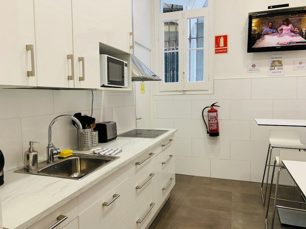 Фото Hip Karma Hostel