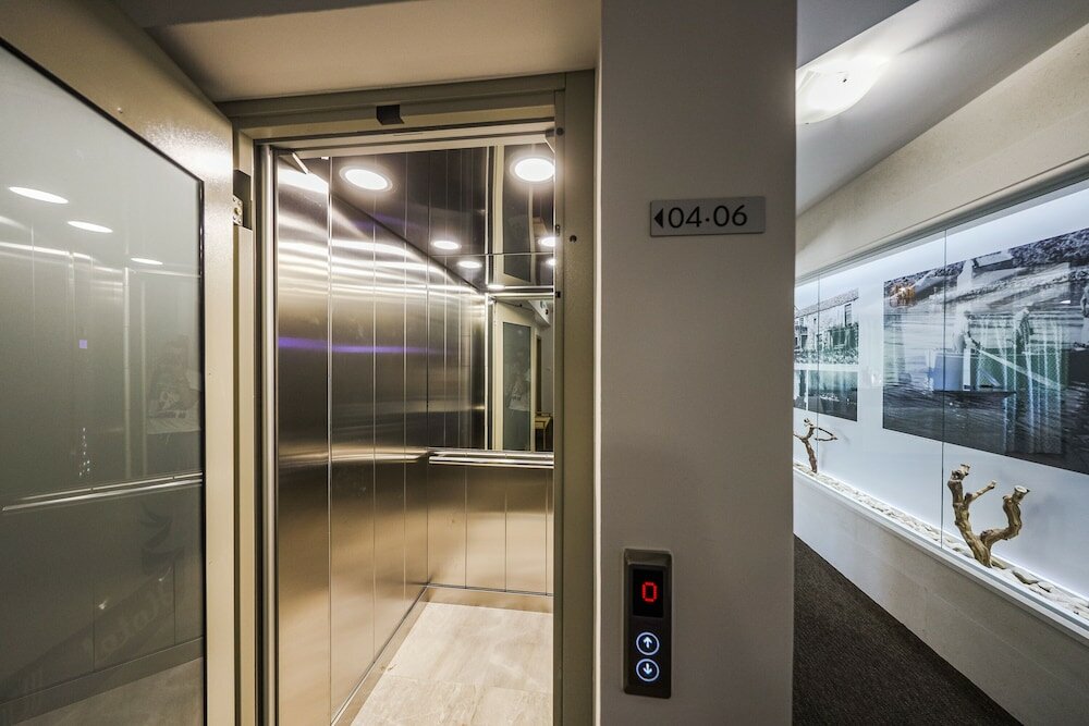 Фото Hotel Lucija