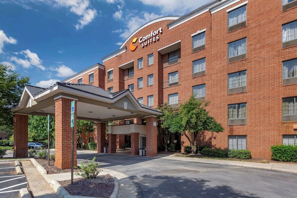Фото Comfort Suites Regency Park