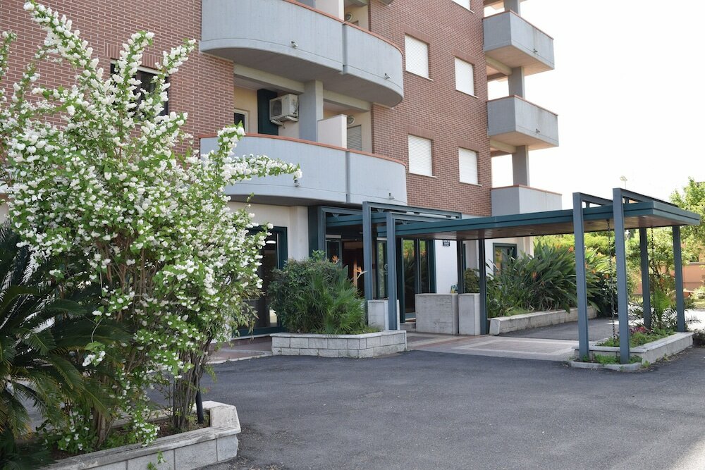 Фото Hotel Palace 2000