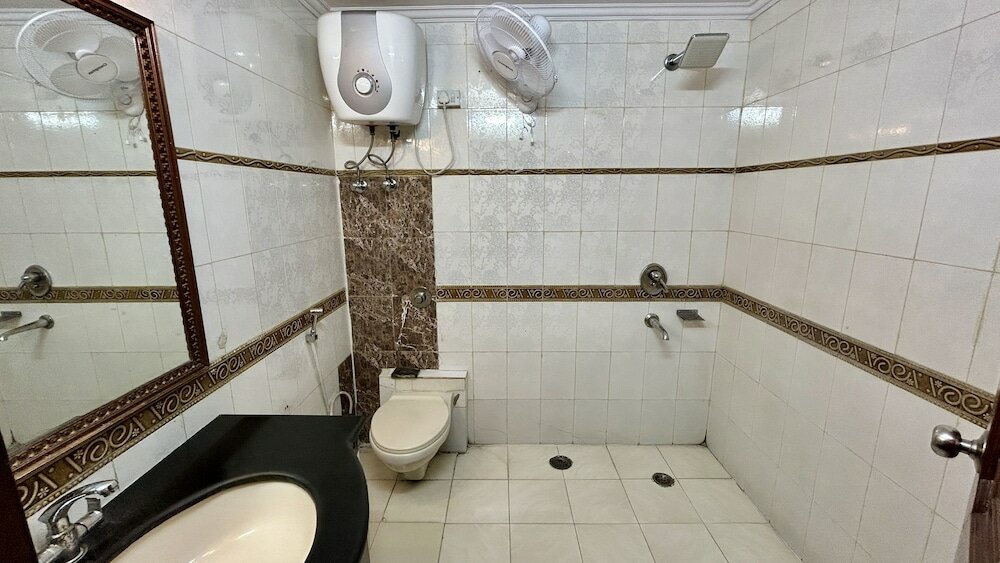 Фото Kashish Residency & Banquet