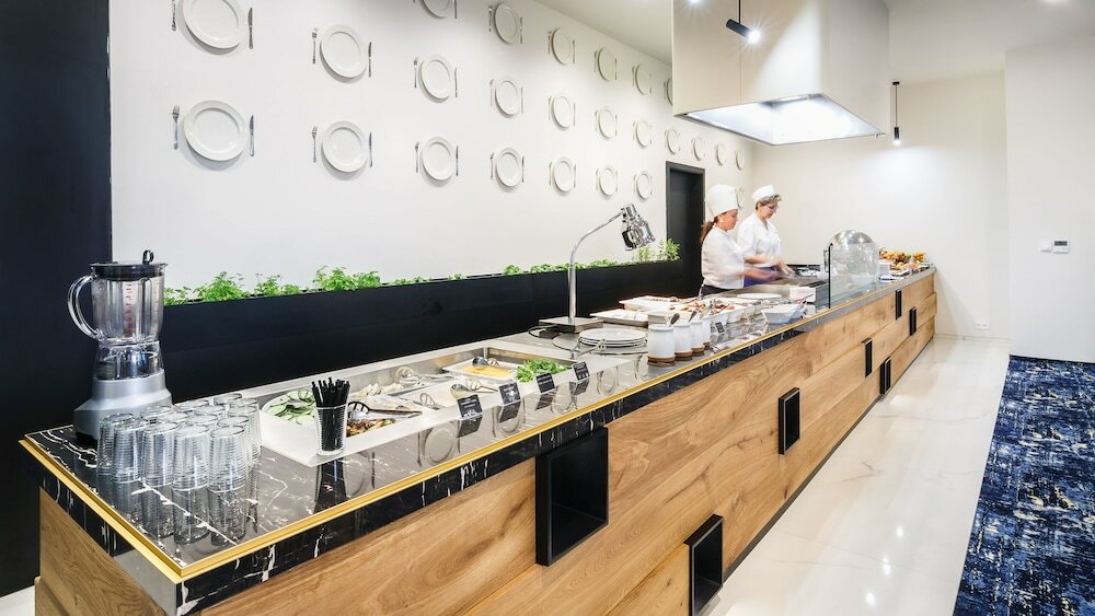 Фото The President