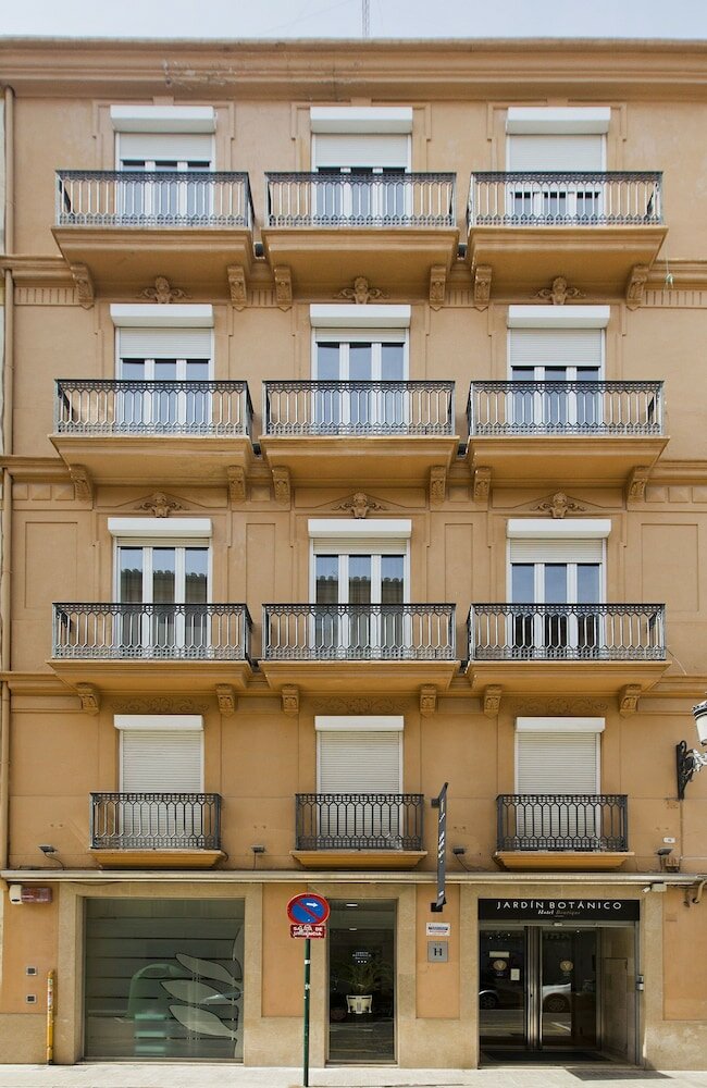 Фото You & Co. J. Botánico Boutique