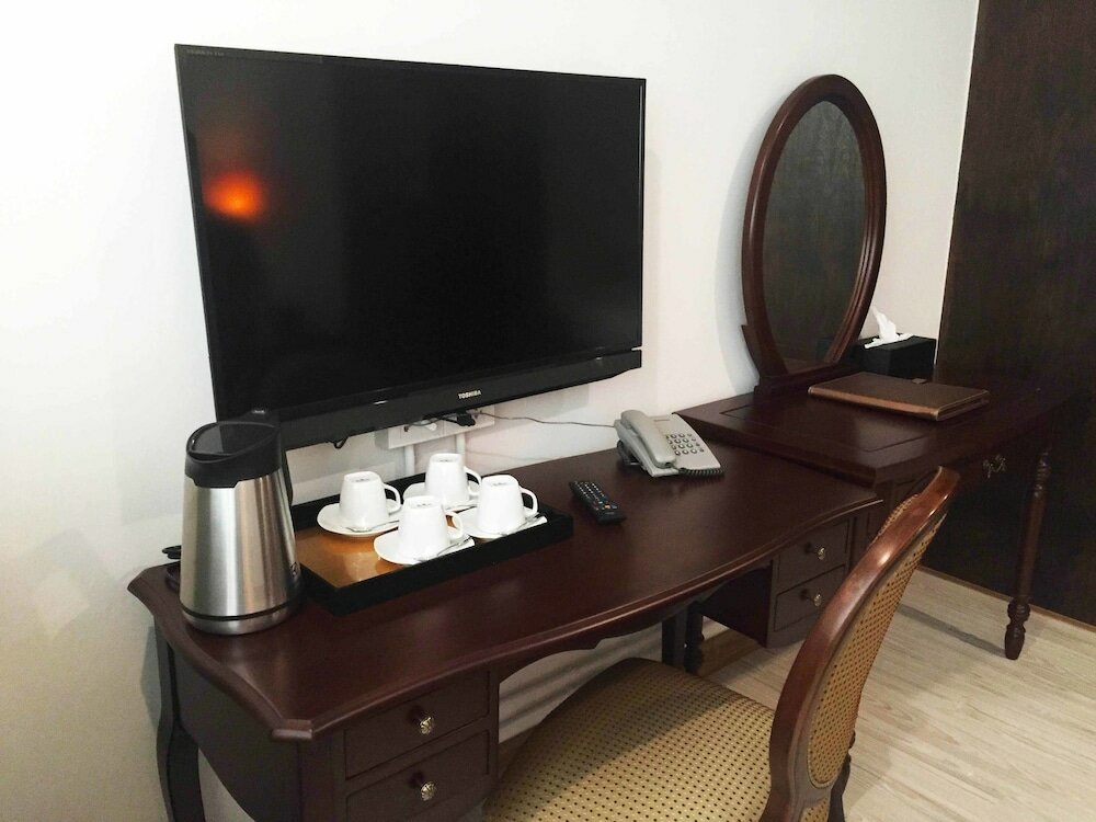 Фото 99 The Gallery Hotel