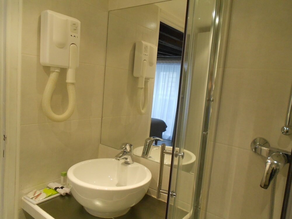 Фото Hotel Le Compostelle