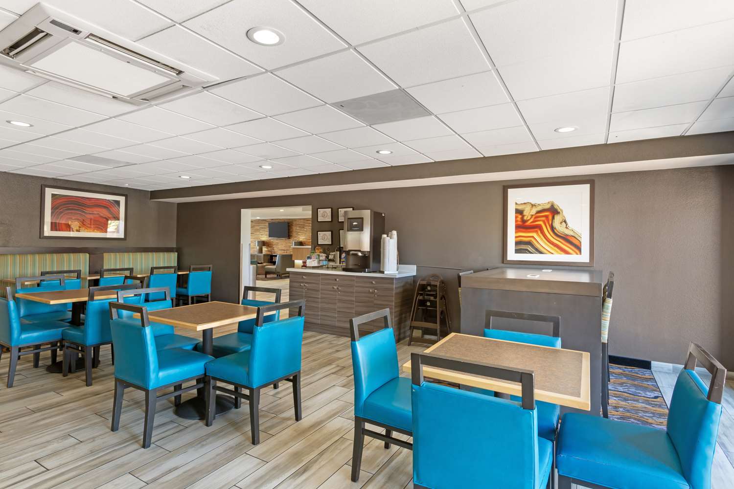 Фото Best Western Plus Sun Canyon