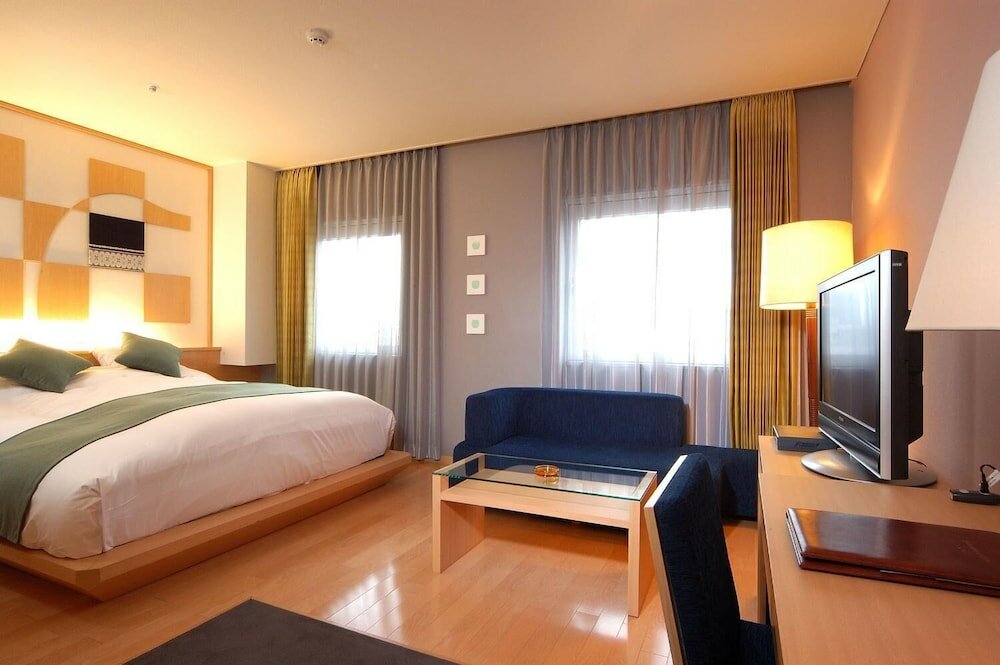 Фото Aomori Kokusai Hotel