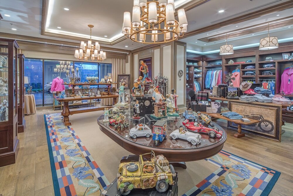 Фото Little America Hotel