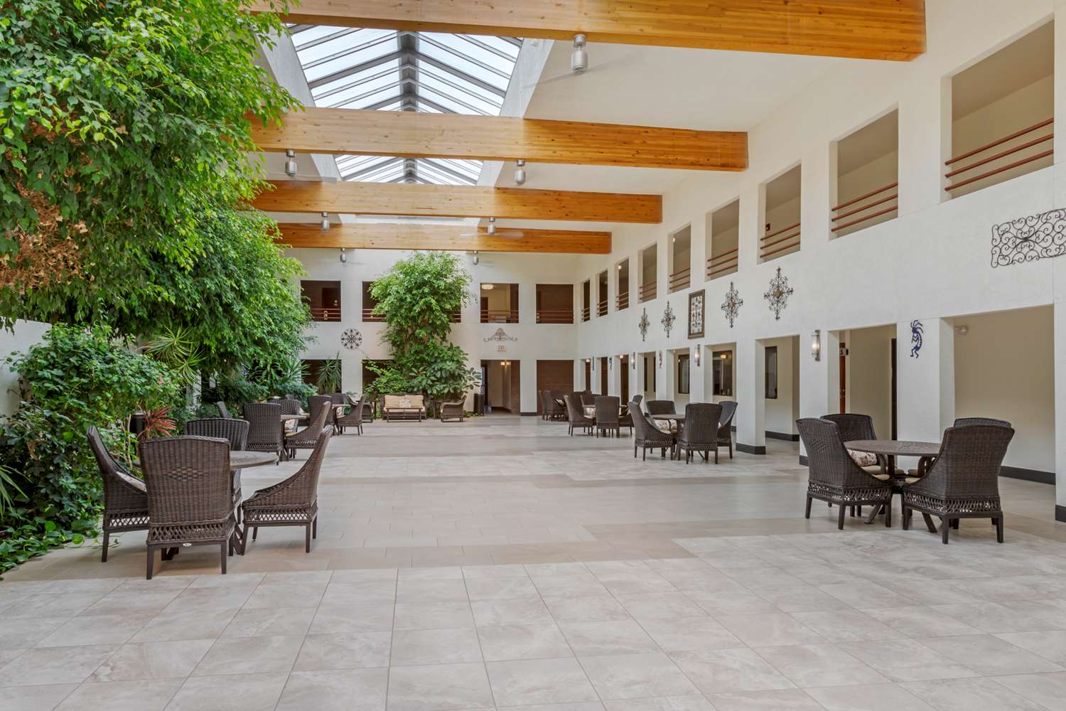 Фото Best Western Pecos Inn