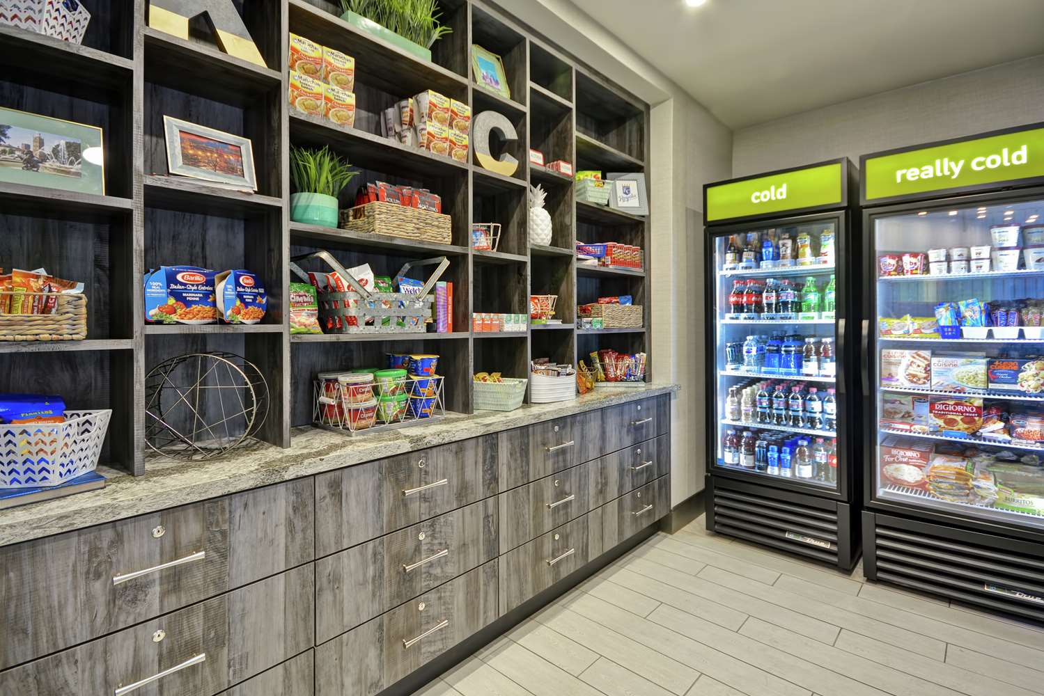 Фото Home2 Suites by Hilton Kci Airport