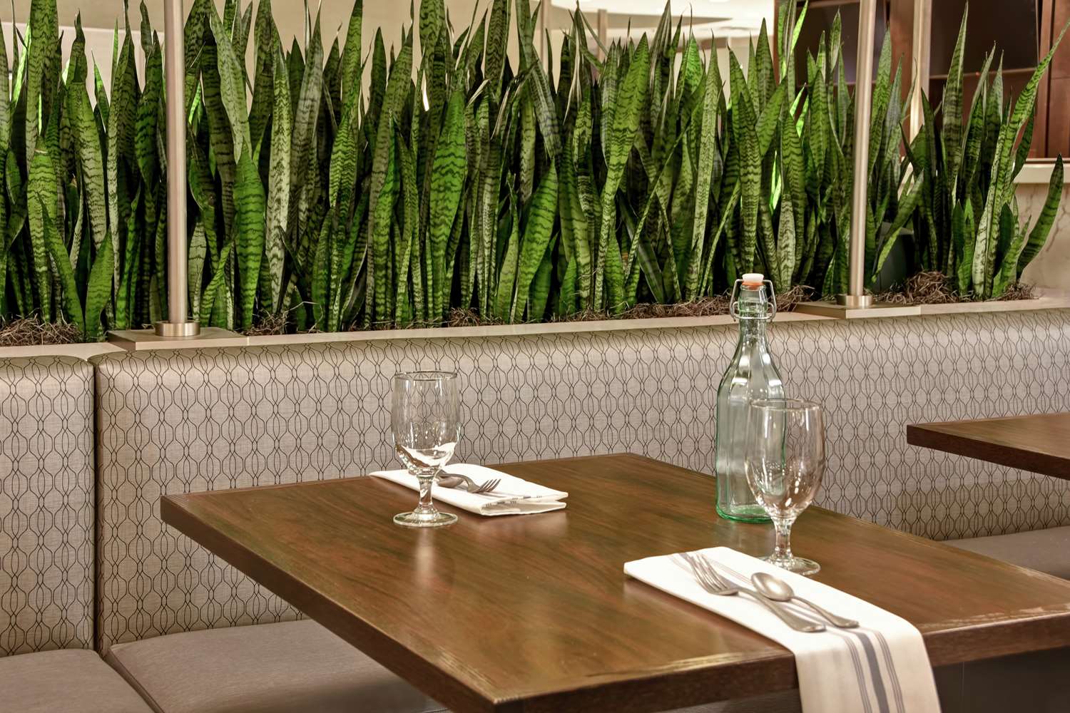 Фото Embassy Suites Little Rock