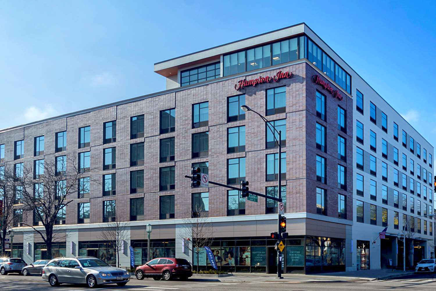 Фото Hampton Inn Chicago North-Loyola Station