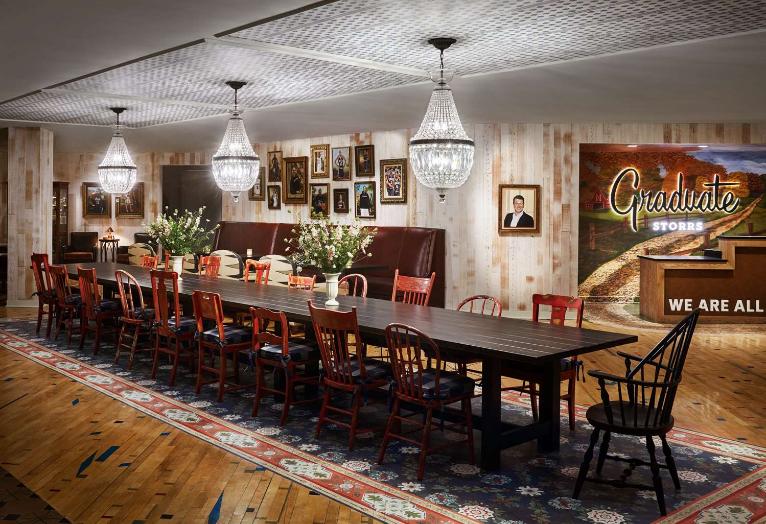 Фото Graduate Storrs