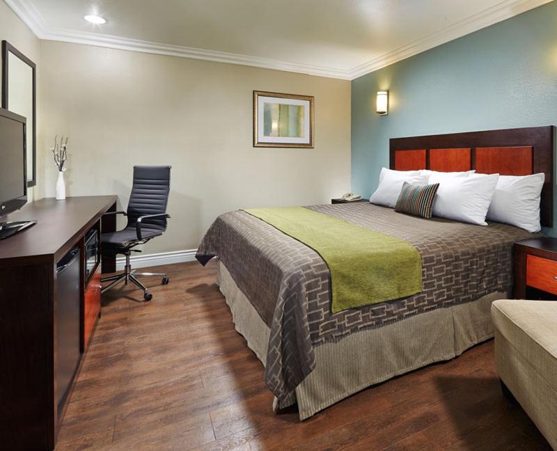 Фото American Inn