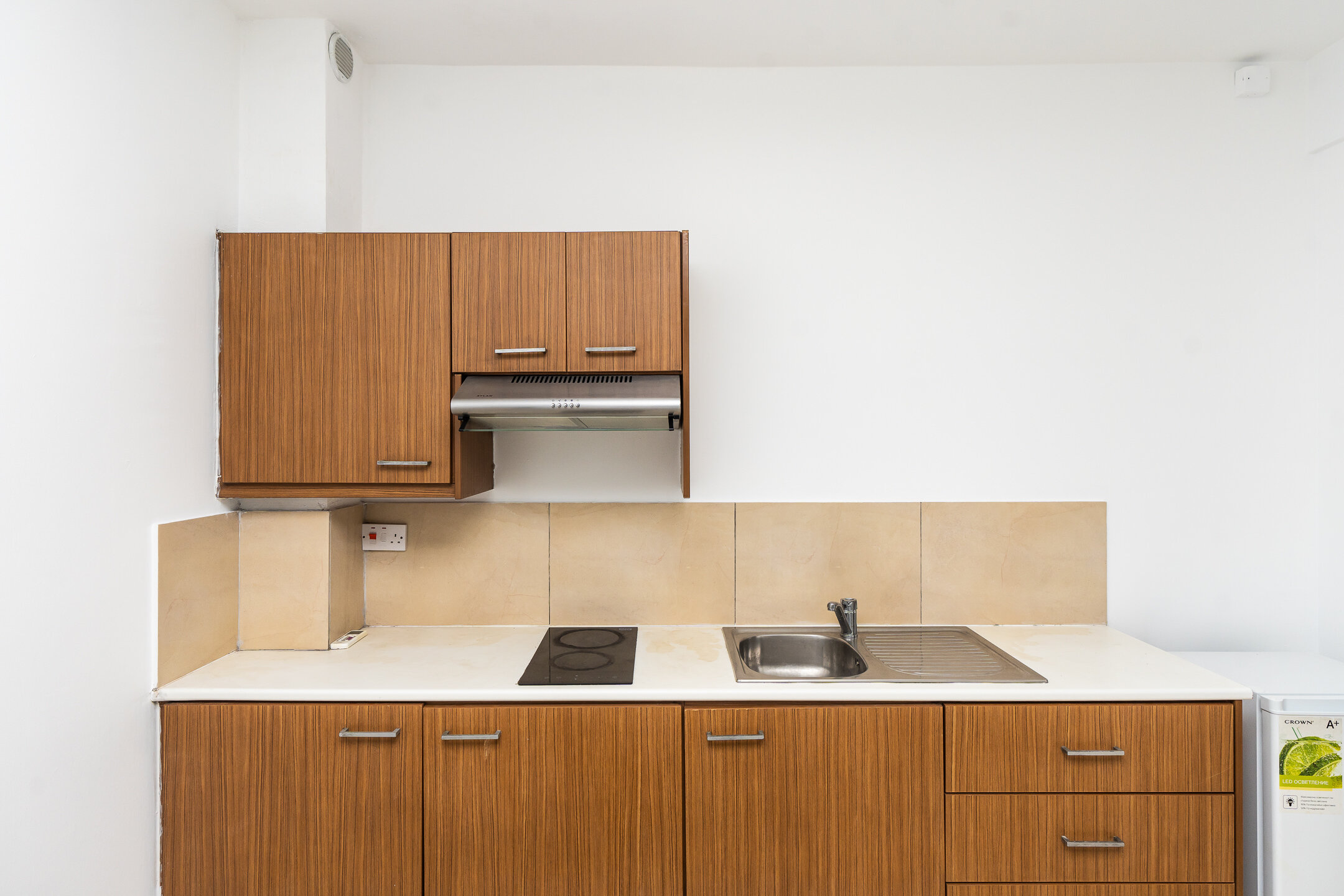 Фото Flora Hotel Apartments