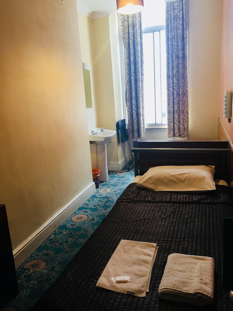 Фото Gresham Hotel