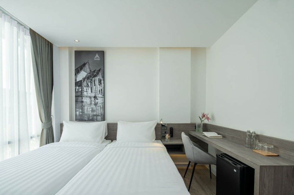 Фото Amarin Hotel Rama 8