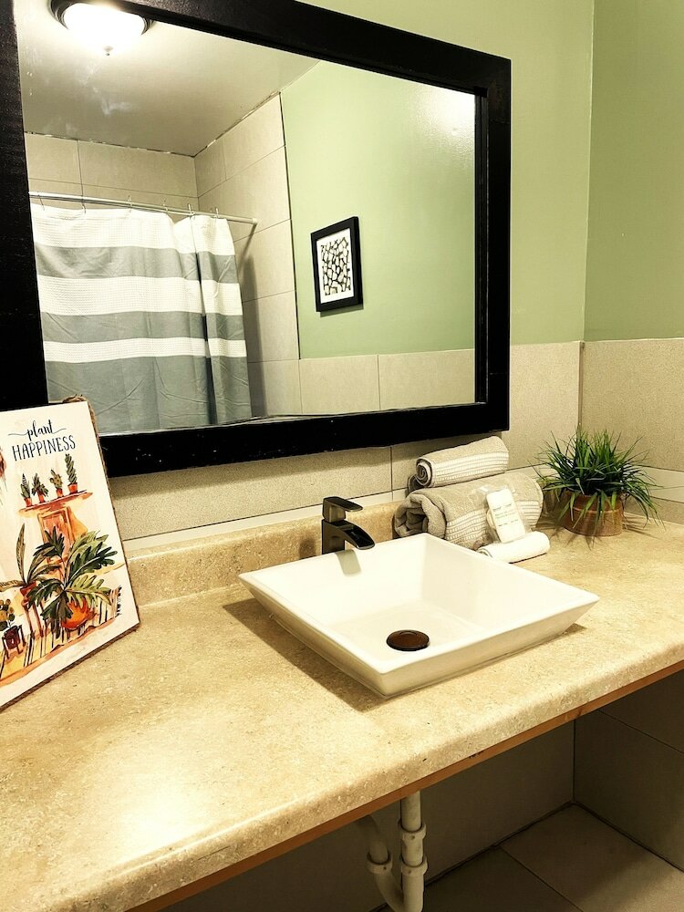 Фото James Motel