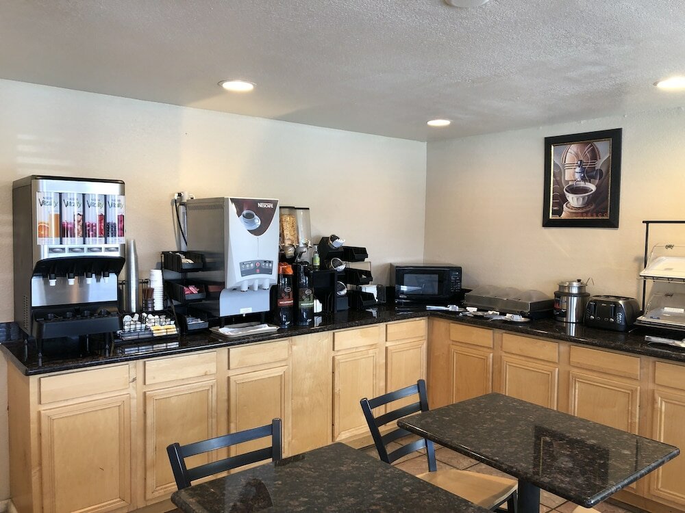 Фото Best Western El Rancho Palacio