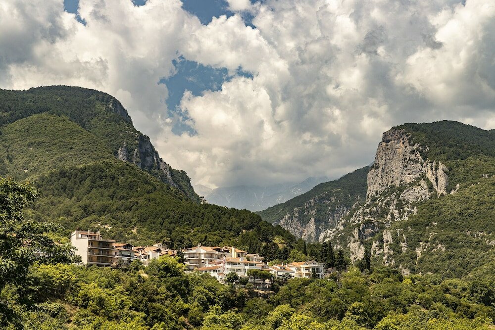 Фото отеля 2