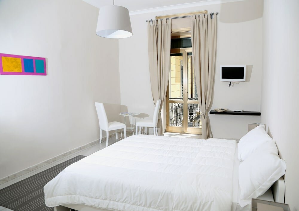 Hotel B&b City Center, Naples, photo