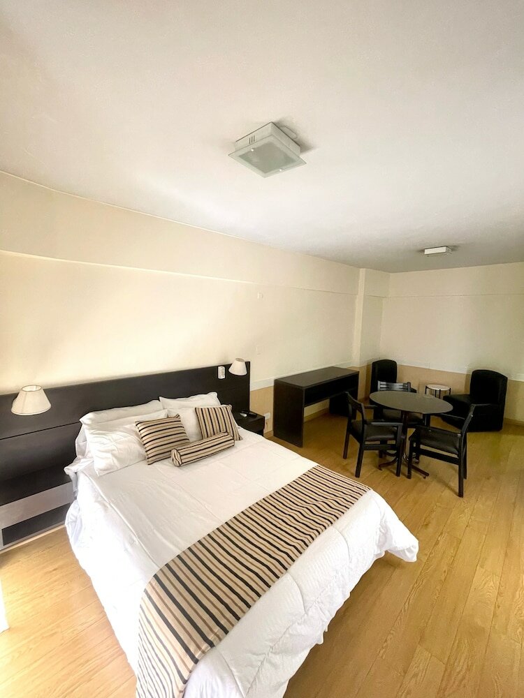 Фото Golf Tower Suites & Apartments