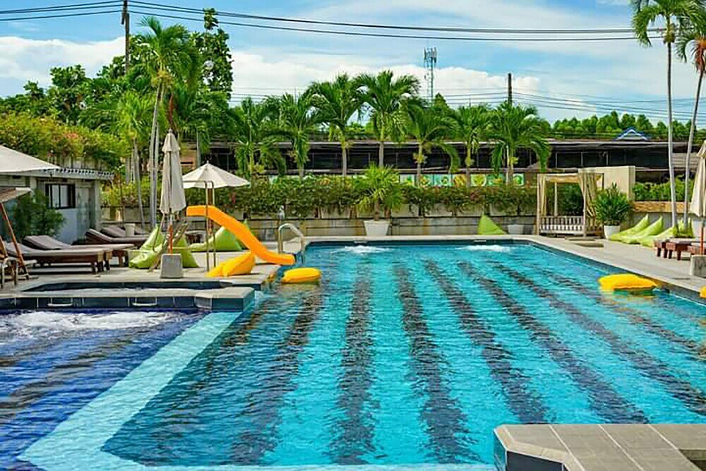 Фото Olive Tree Hotel