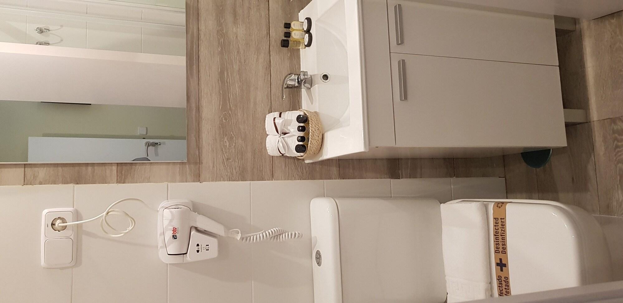 Фото Le Petit Palu Fuencarral