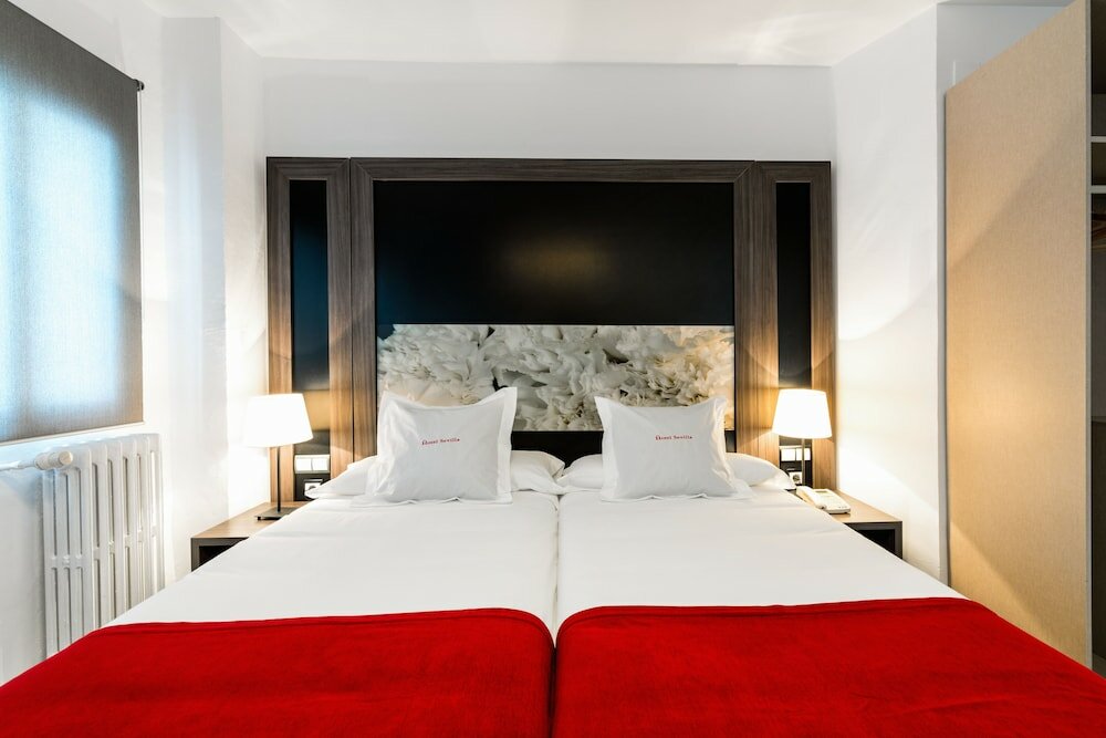 Фото Hotel Sevilla