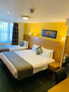 Гостиница Regency Hotel Westend