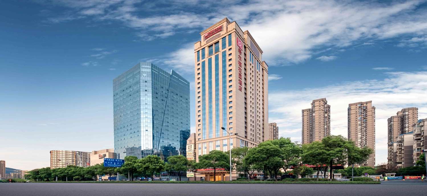 Фото Hilton Garden Inn Changsha Yuelu