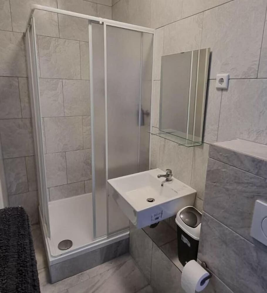 Фото Hotel Linda