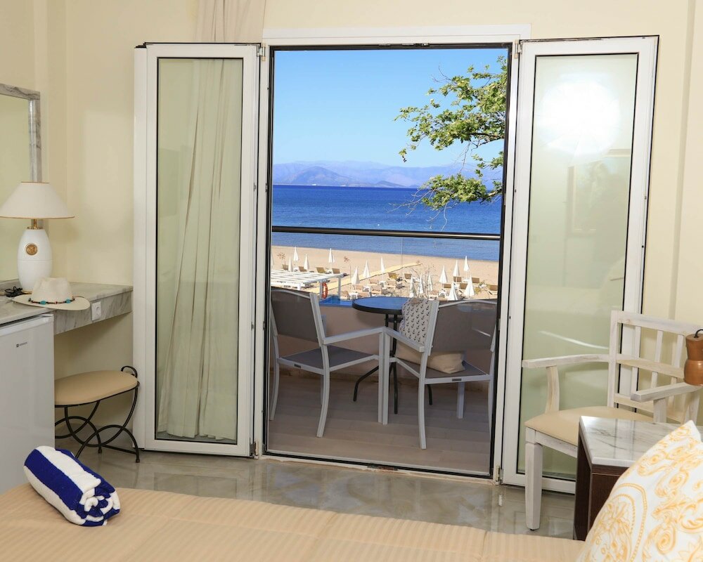 Фото Cavomarina Beach-Adults Only