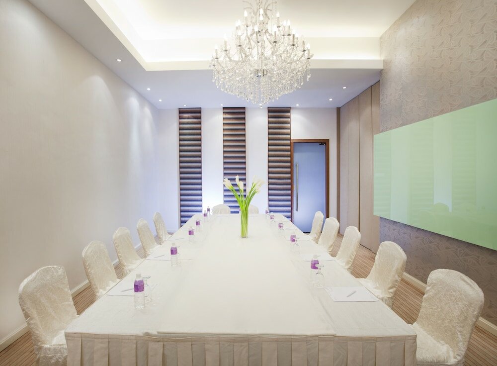 Фото Maytower Apartment