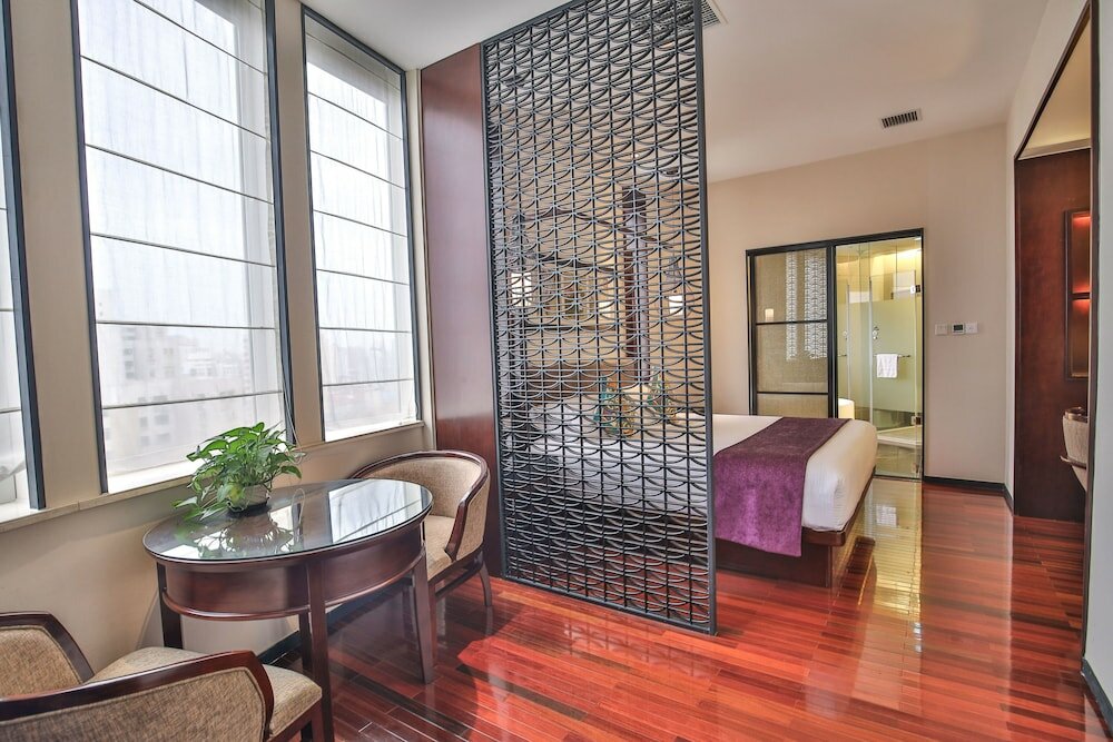 Фото Ssaw Boutique Hotel Shanghai Yilin