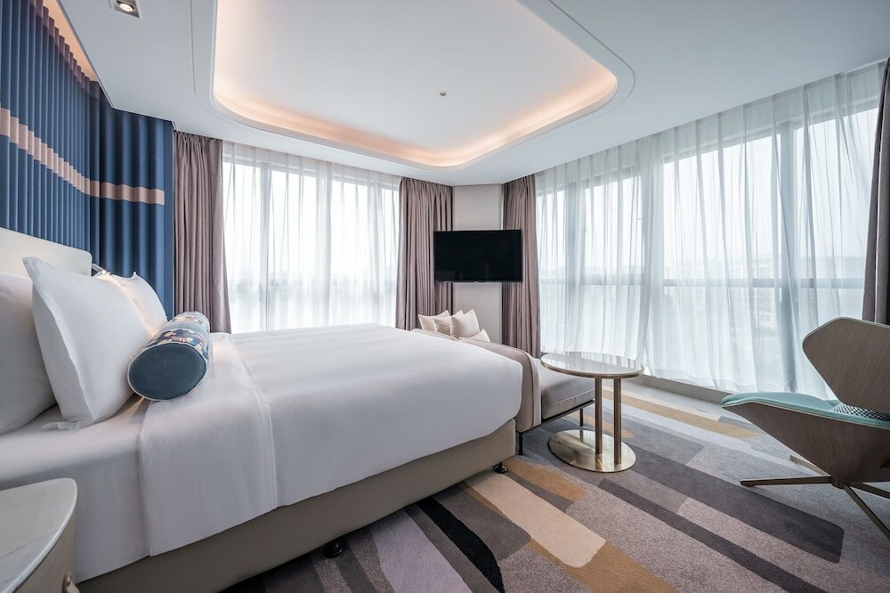 Фото Oaks Chengdu At Cultural Heritage Park