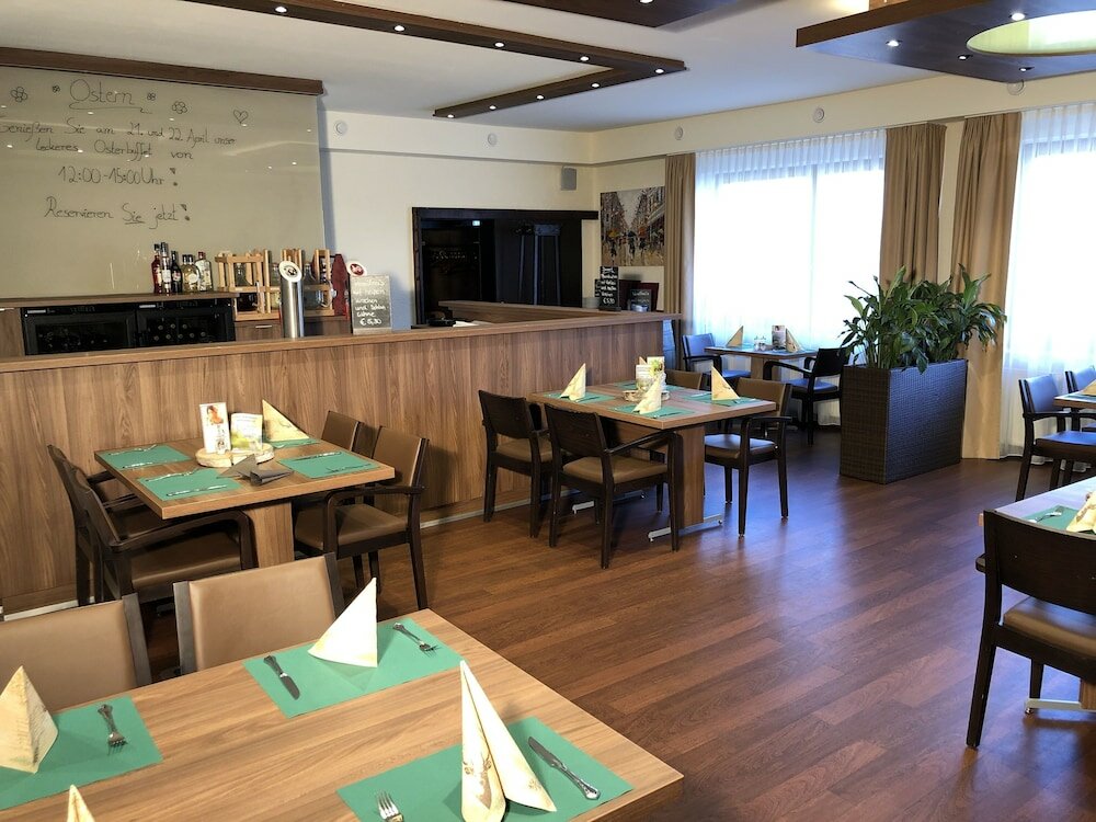 Фото Hotel Isenbütteler Hof