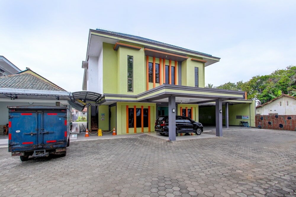 Фото Super Oyo 91748 Wisma Pkpri Purworejo