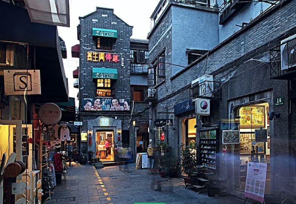 Фото Holiday Inn Express Shanghai Pujiang Lianhang Road