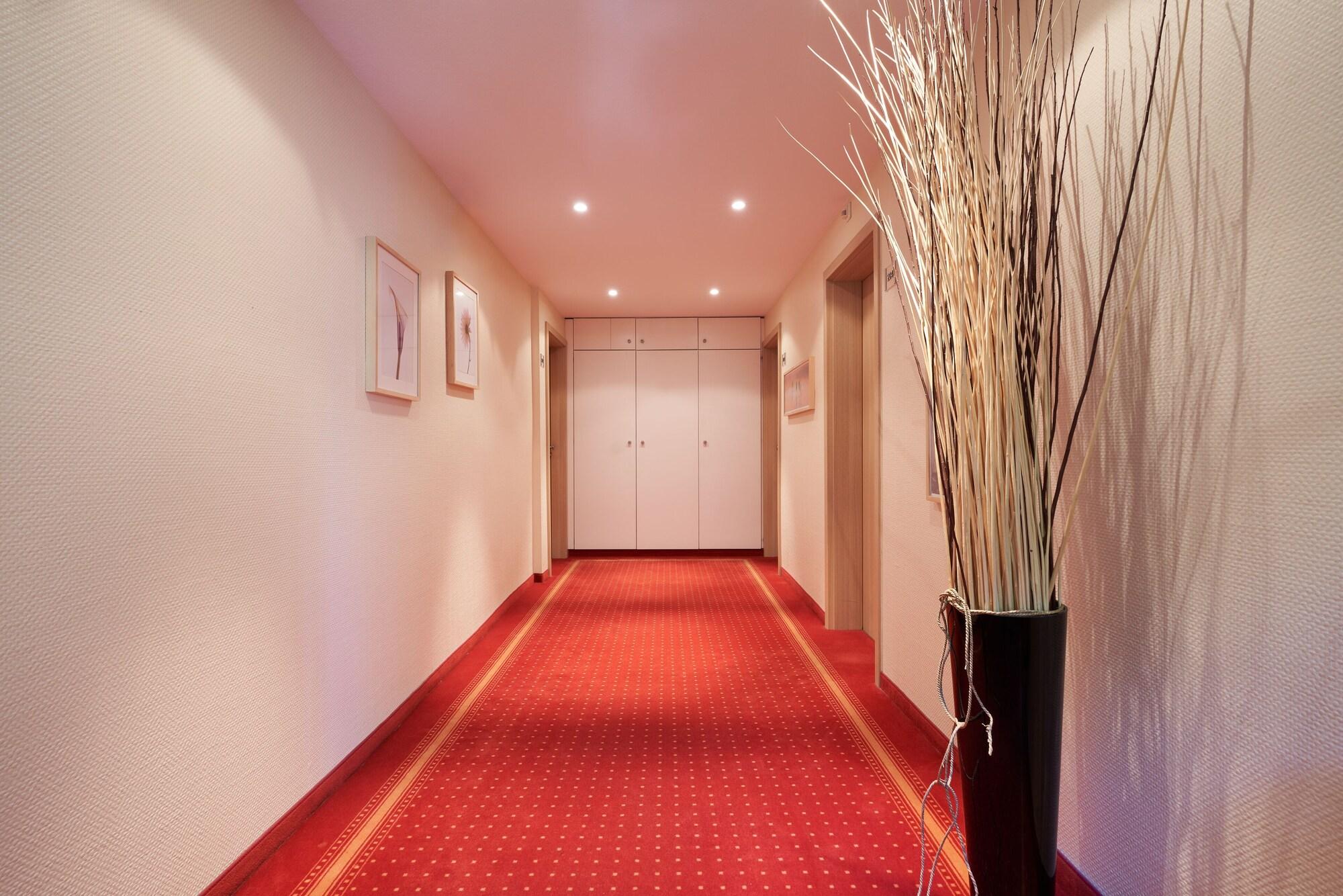 Фото Hotel König Karl