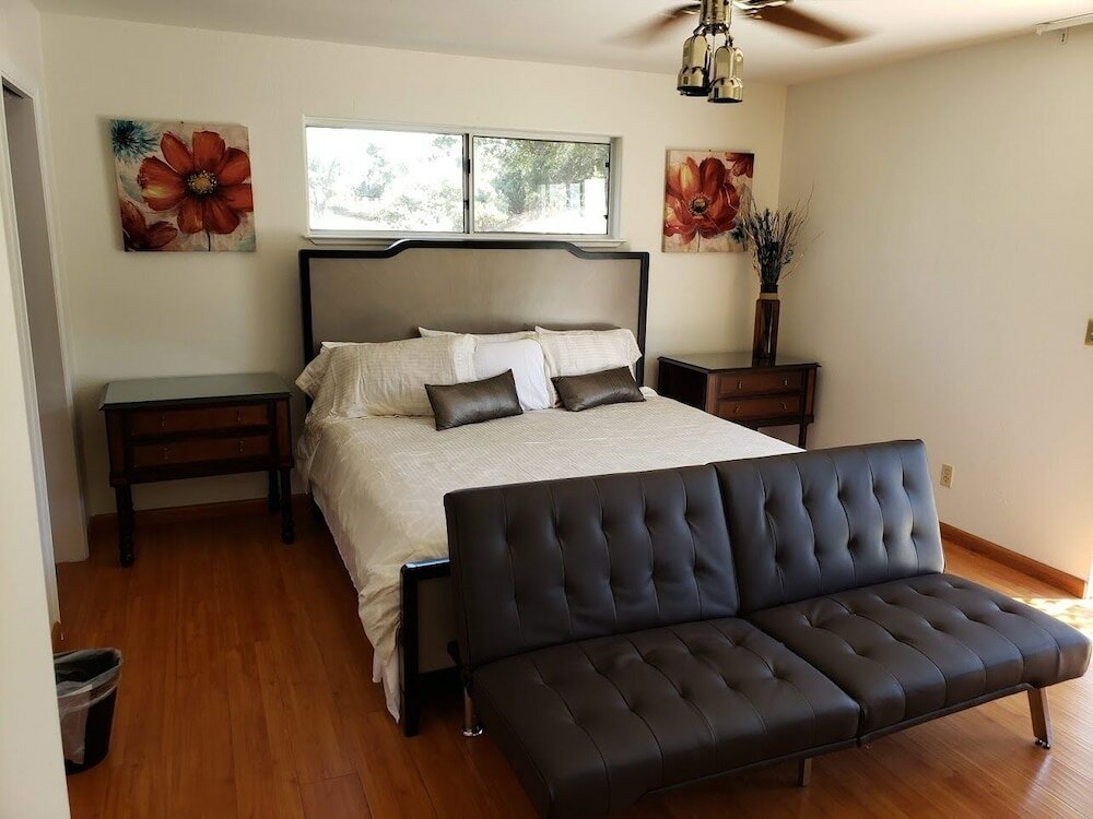 Фото Yosemite Embassy