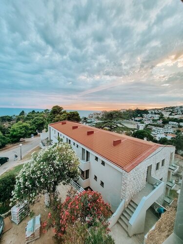Гостиница The New Hotel Mediteran Ulcinj - Ulqin Villa Edition в Улцине